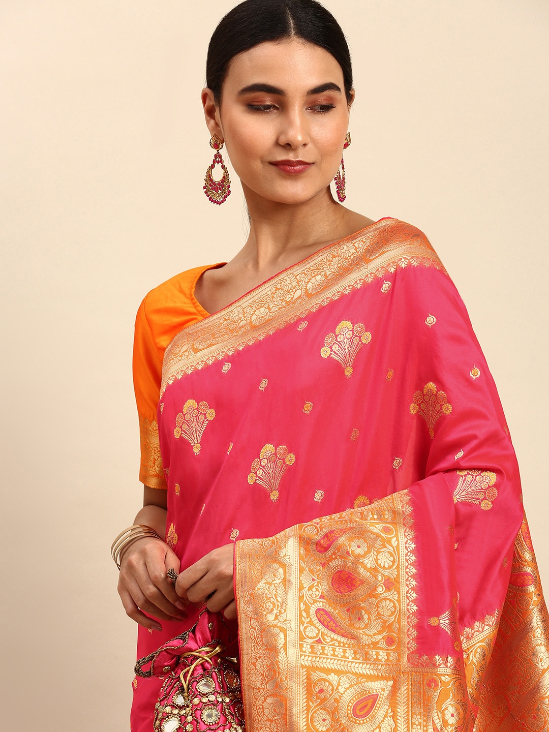 

HEEPOSH Pink & Golden Ethnic Motifs Art Silk Banarasi Saree