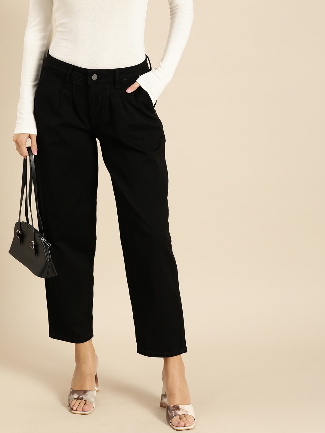 

all about you Women Black Solid Relaxed Fit Jeans