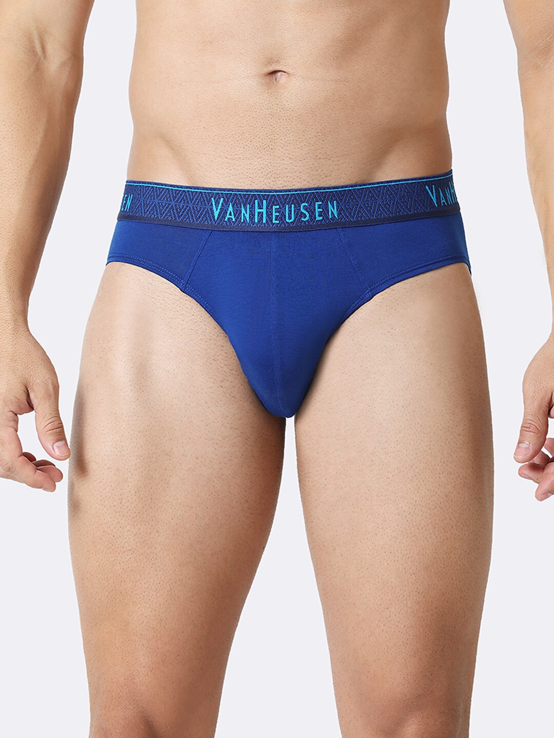 

VVan Heusen Men Sodalite Blue Solid Colour Fresh Ultra Soft Brief 20001, Navy blue