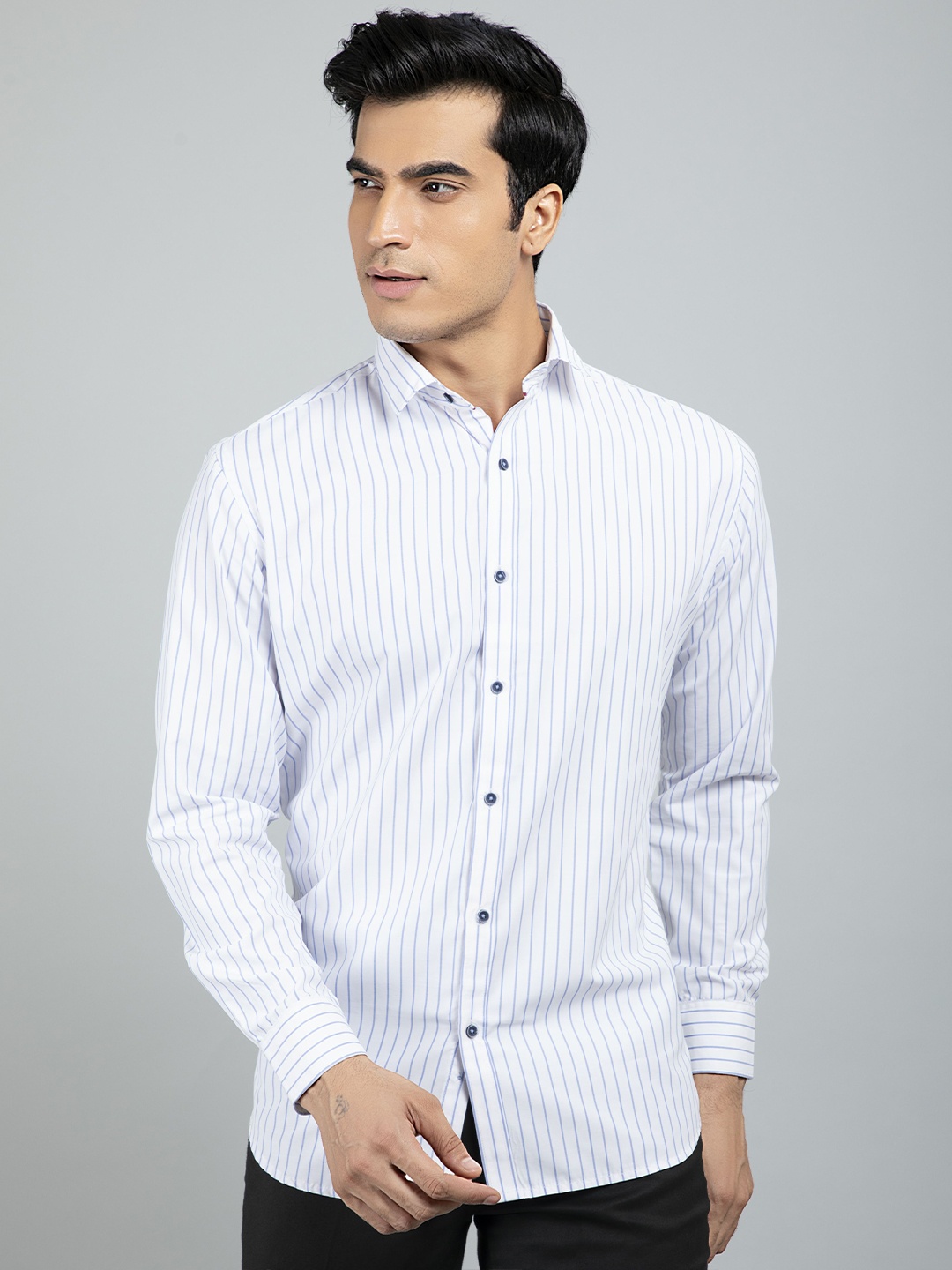 

RED FEATHER Men Striped Cotton Formal Shirt, White
