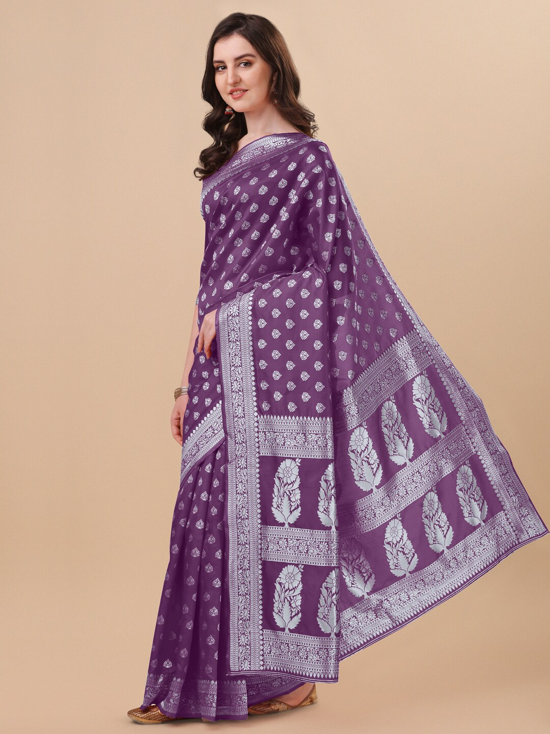 

KALINI Purple & Silver-Toned Ethnic Motifs Zari Silk Blend Banarasi Saree