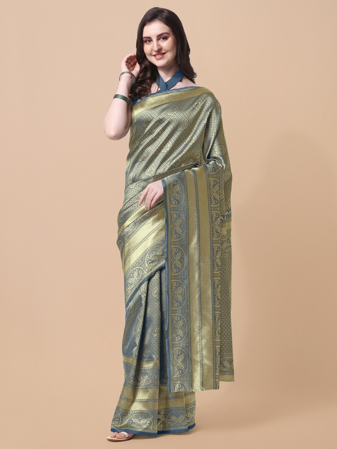 

KALINI Grey & Gold-Toned Ethnic Motifs Zari Silk Blend Banarasi Saree