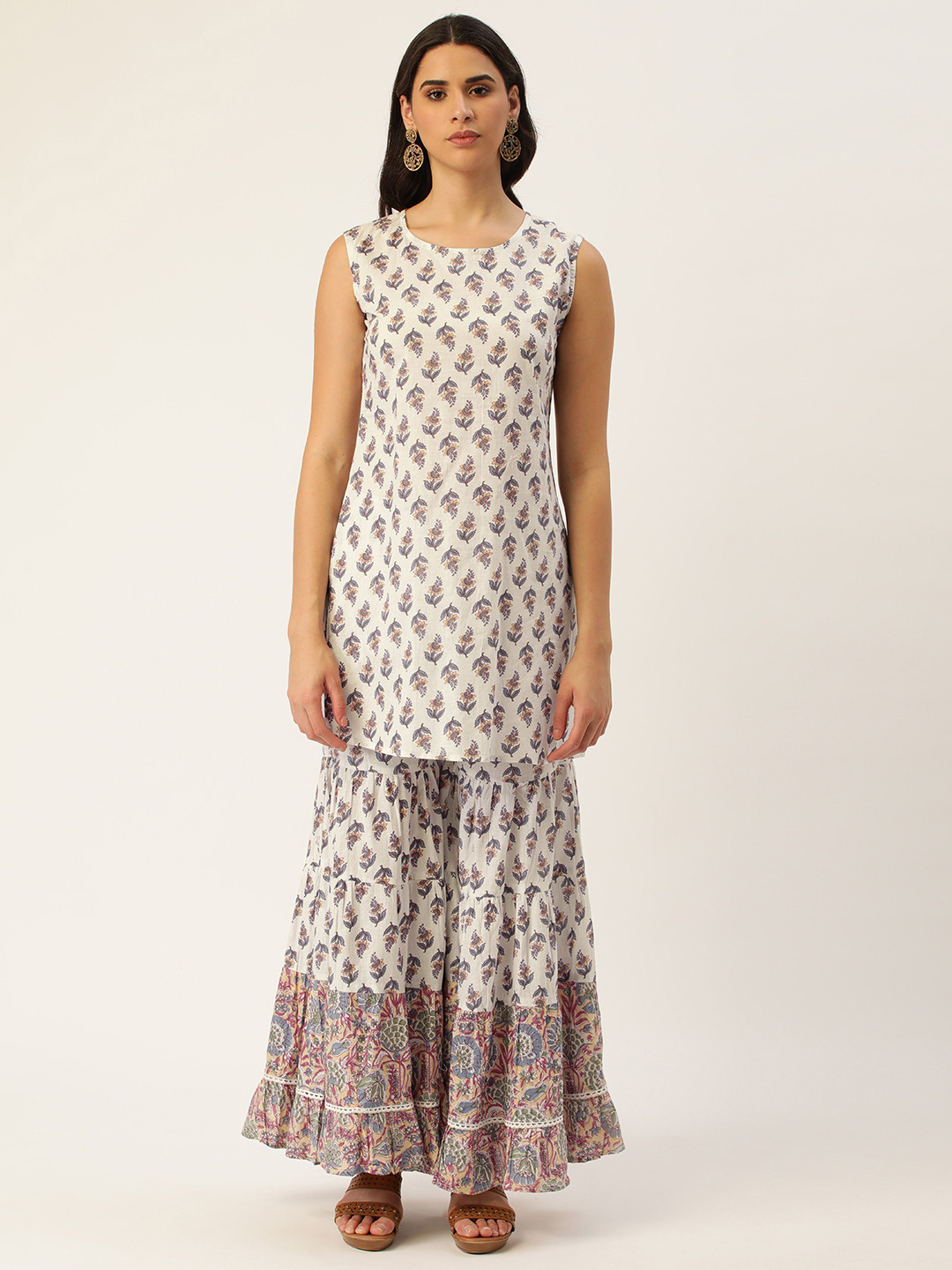 

HEEPOSH Off White & Peach Cotton Ethnic Motifs Print Kurti & Sharara with Ethnic Jacket