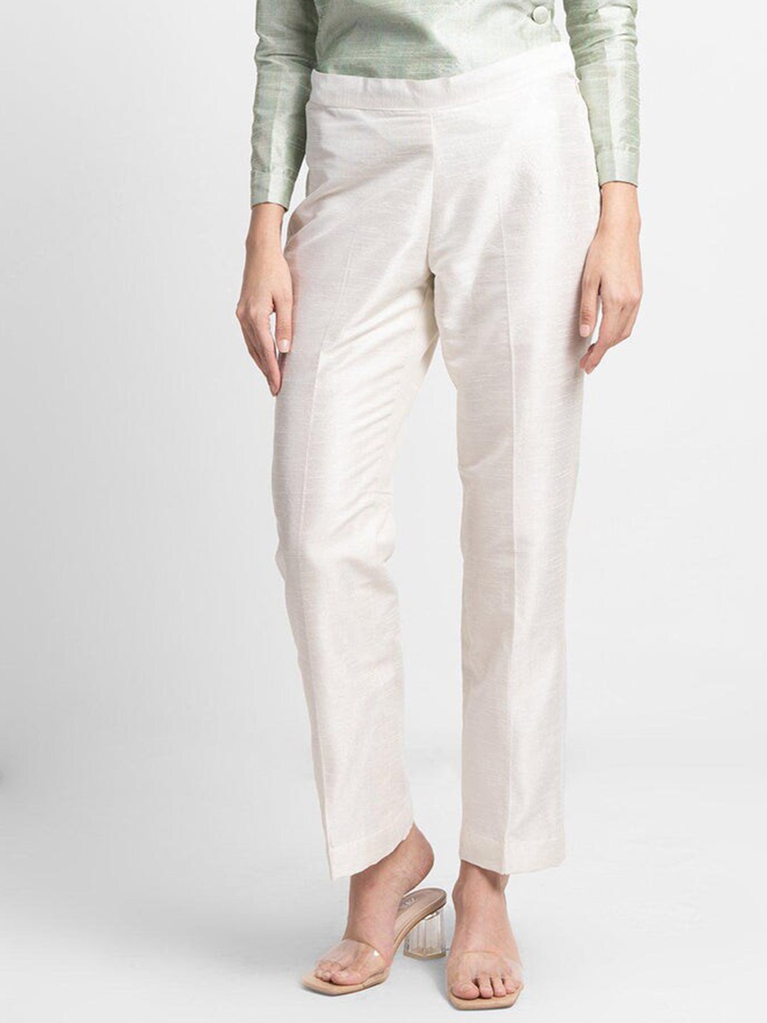 

PowerSutra Women White Solid Straight Fit Trousers