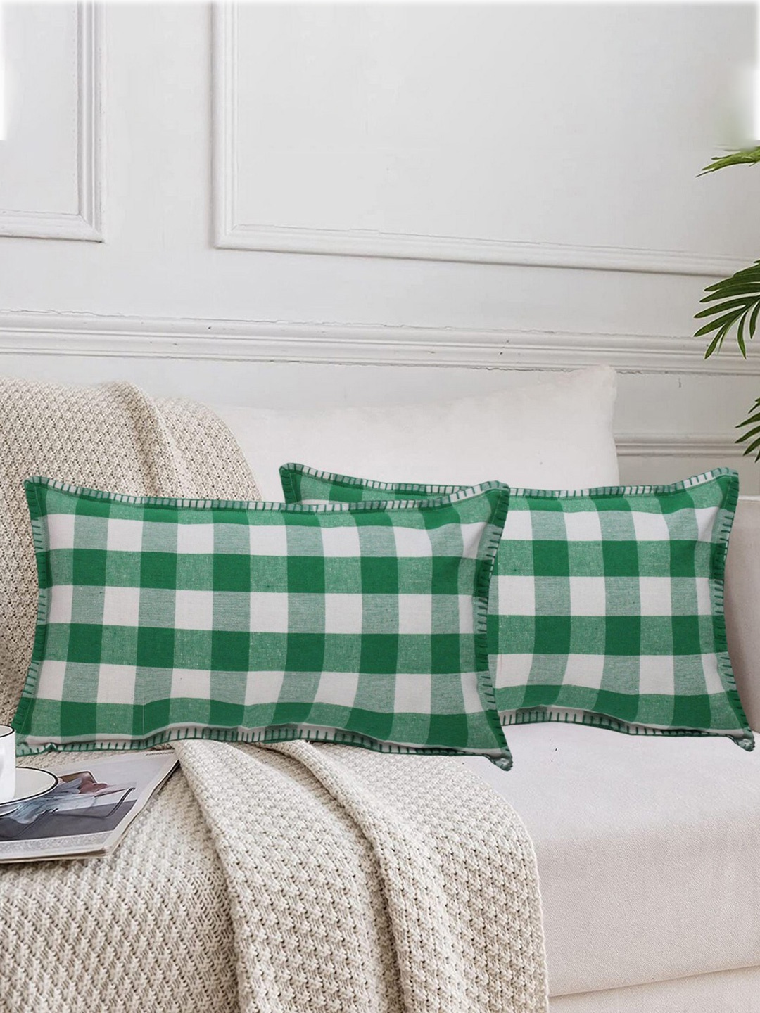 

Lushomes Green & White Set of 2 Checked Cotton Rectangle Cushion Covers