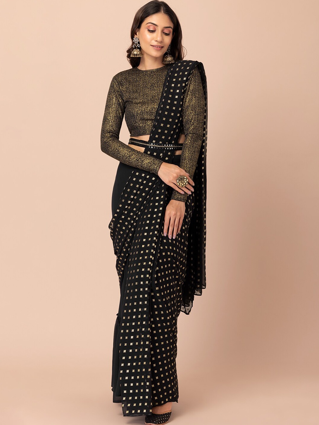 

INDYA Black & Gold-Toned Saree With Belt