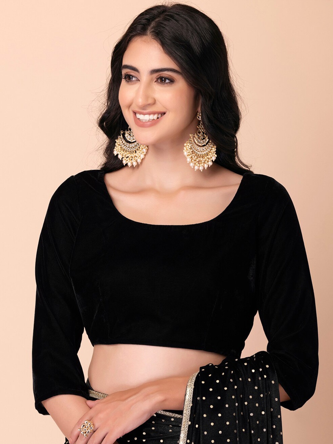 

INDYA Black Scoop Neck Velvet Crop Top