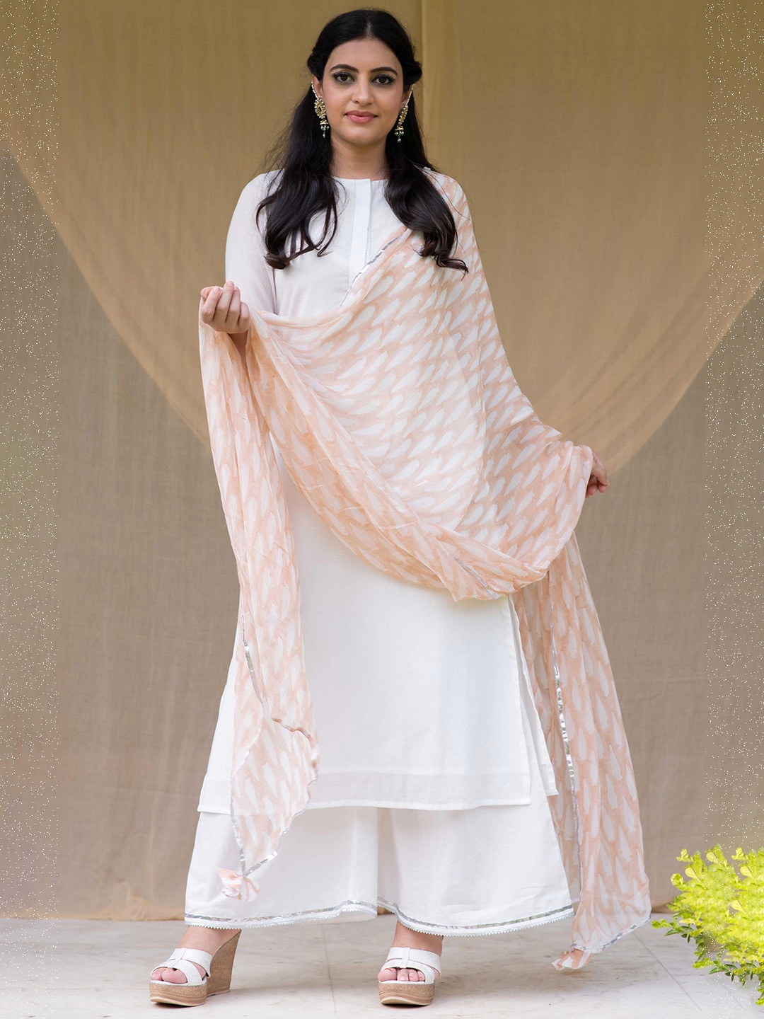 

Kapraaha Women White Pure Cotton Kurta with Palazzos & With Dupatta