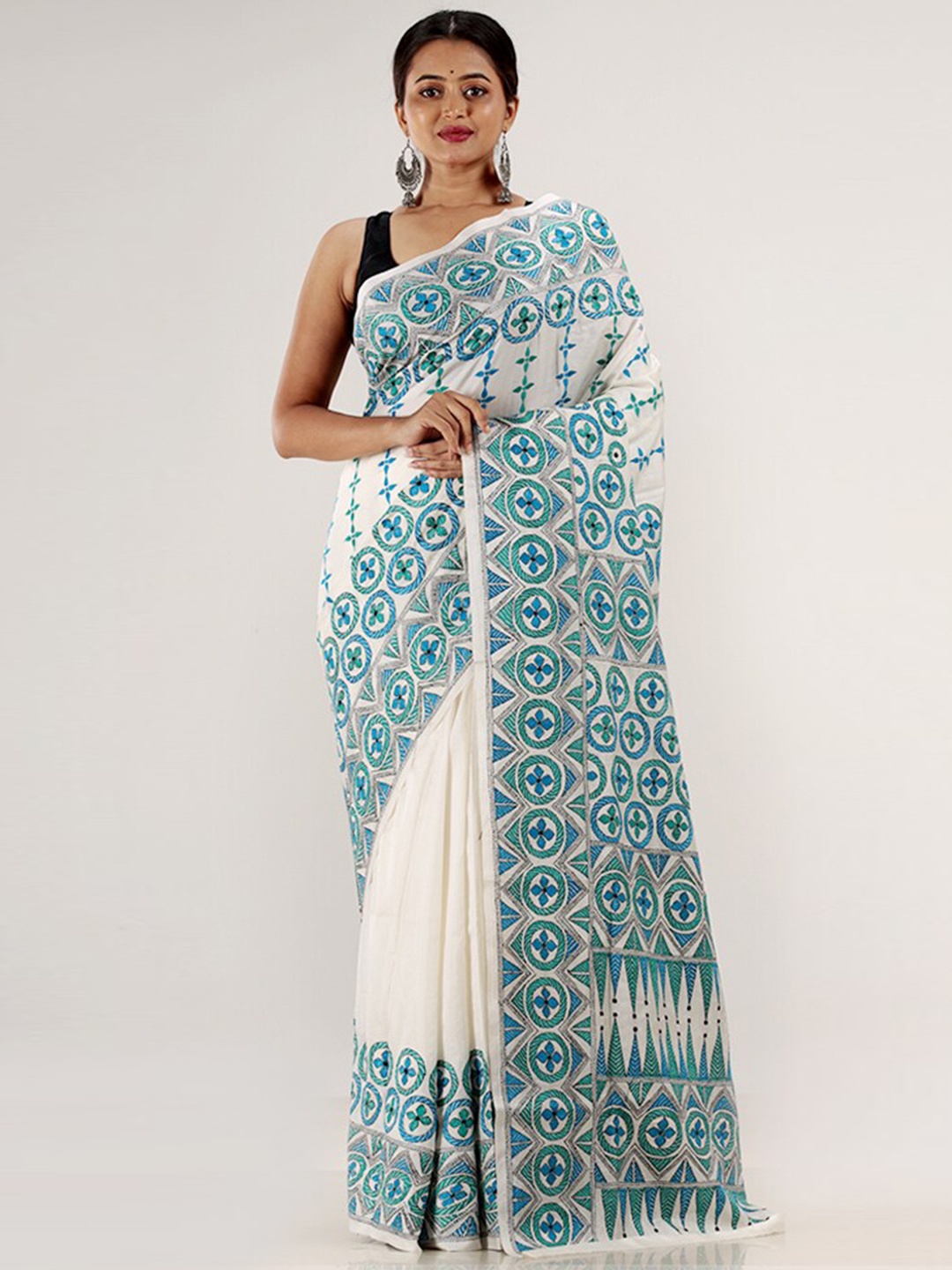 

AllSilks White & Blue Woven Design Pure Silk Saree