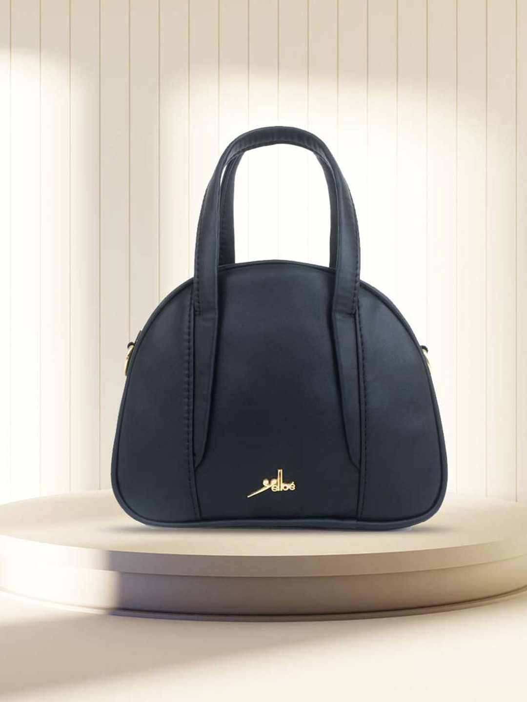 

yelloe Women Black Shopper Sling Bag