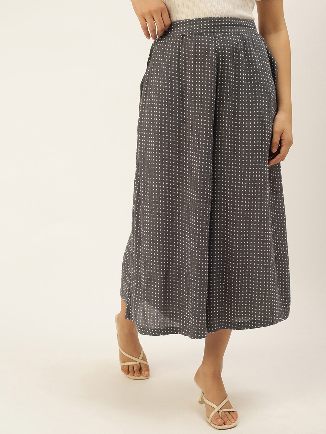 

De Moza Women Grey Printed Pleated Culottes Trousers