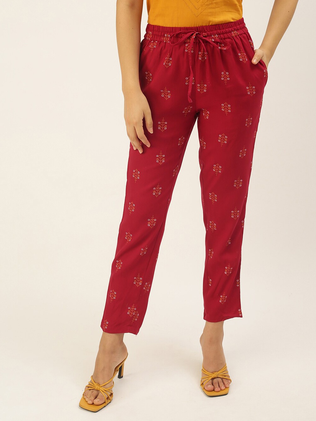 

De Moza Women Maroon Ethnic Motifs Printed CigaretteTrousers