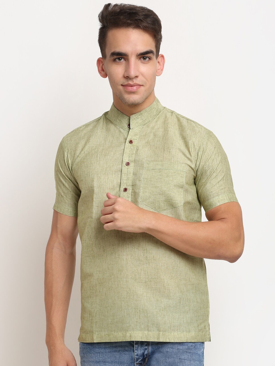 

Aarsha Men Green Woven Design Pure Cotton Kurta