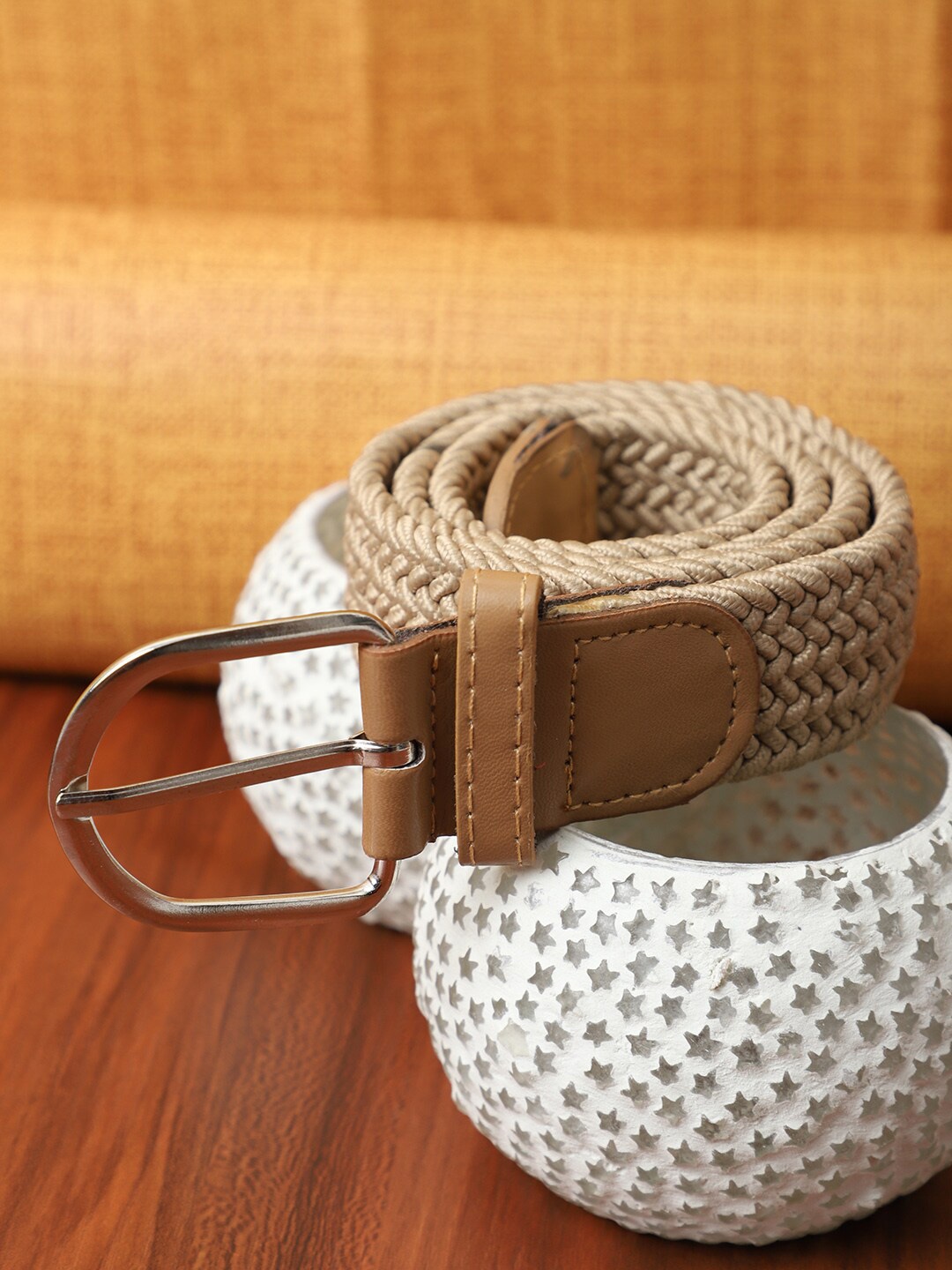 

The Mini NEEDLE Women Cream-Coloured Braided Stretchable Belt