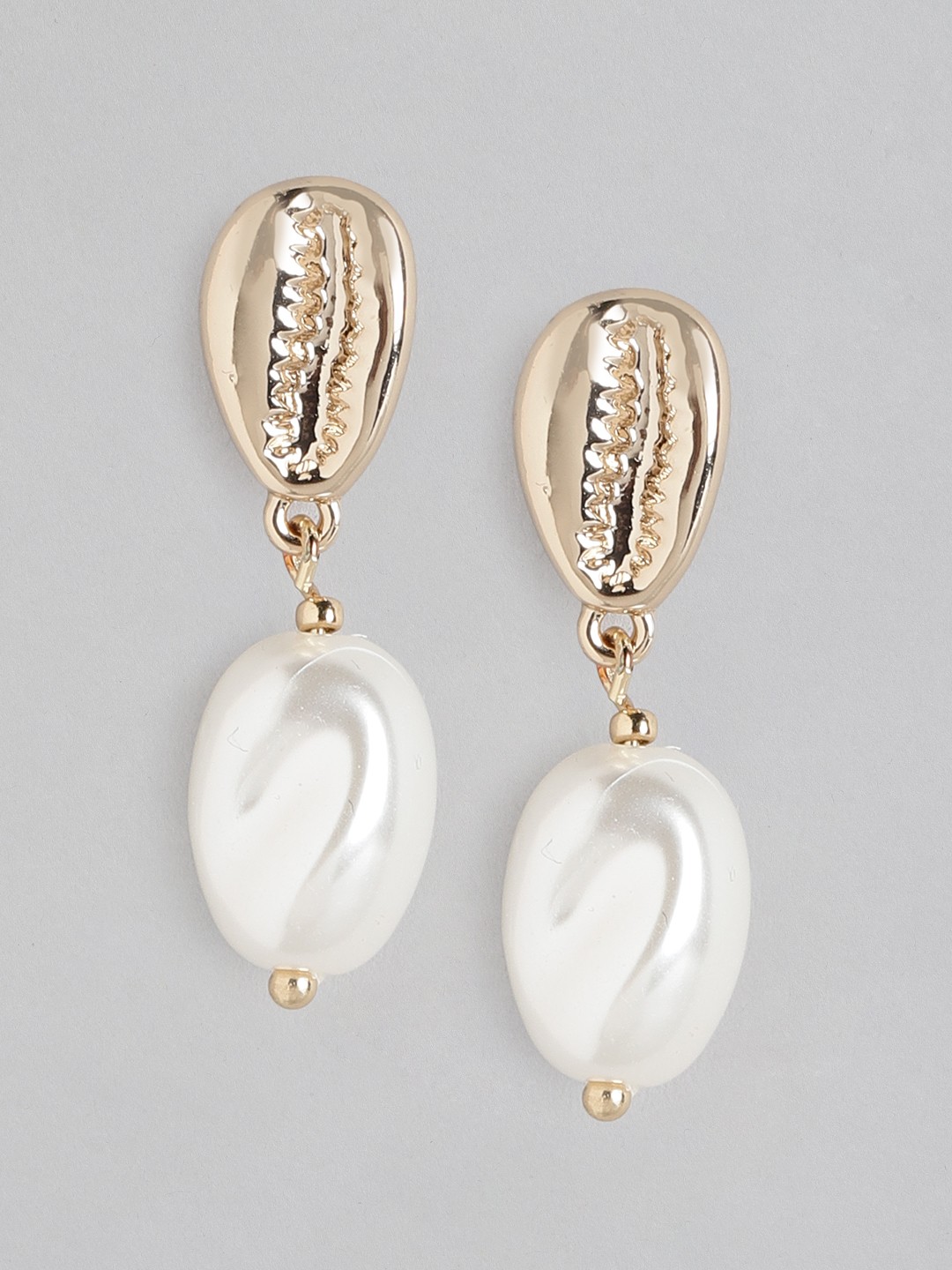 

Forever New Women Gold-Toned & Off White Contemporary Drop Earrings