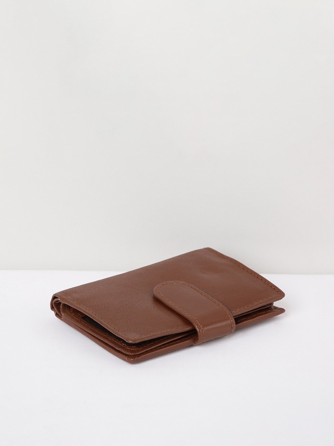

max Men Tan Leather Two Fold Wallet
