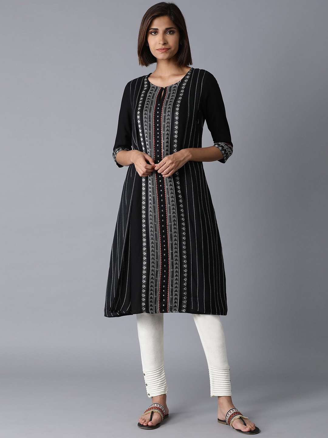 

W Women Black Striped Thread Work Kurta