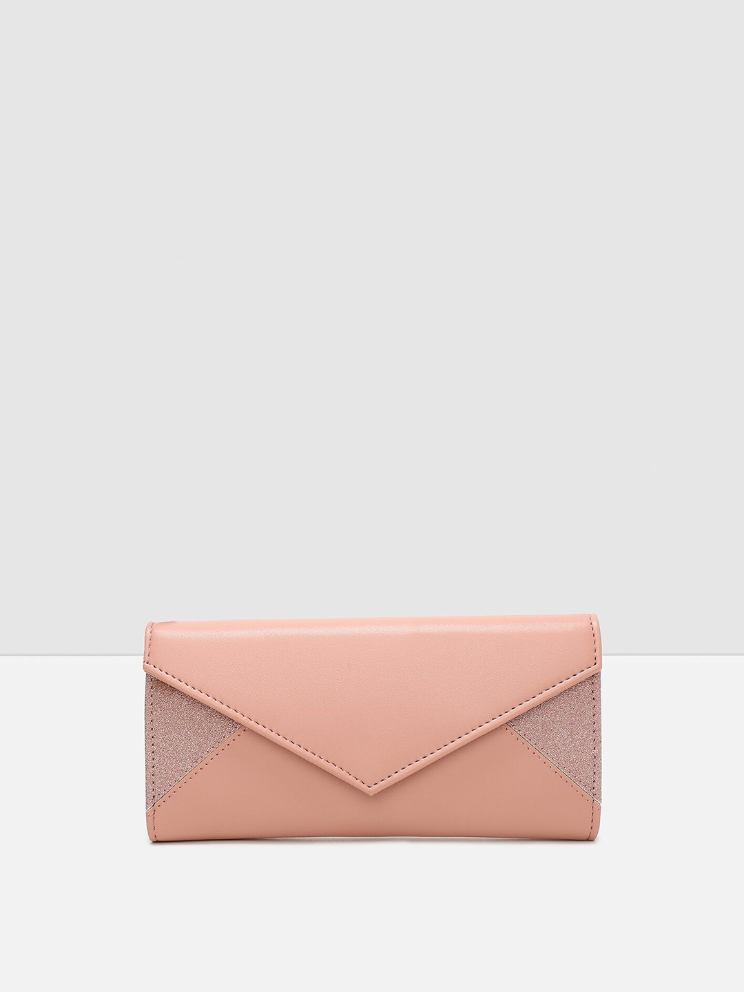 

max Women Pink Colourblocked Envelope