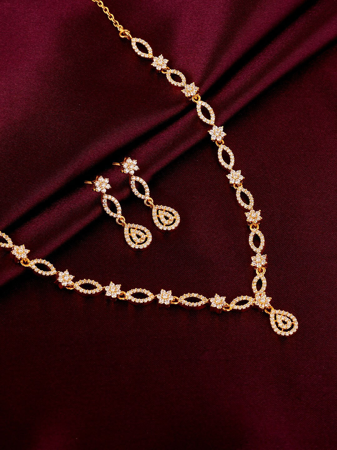 

GIVA 925 Sterling Silver Gold-Plated CZ-Studded Jewellery Set