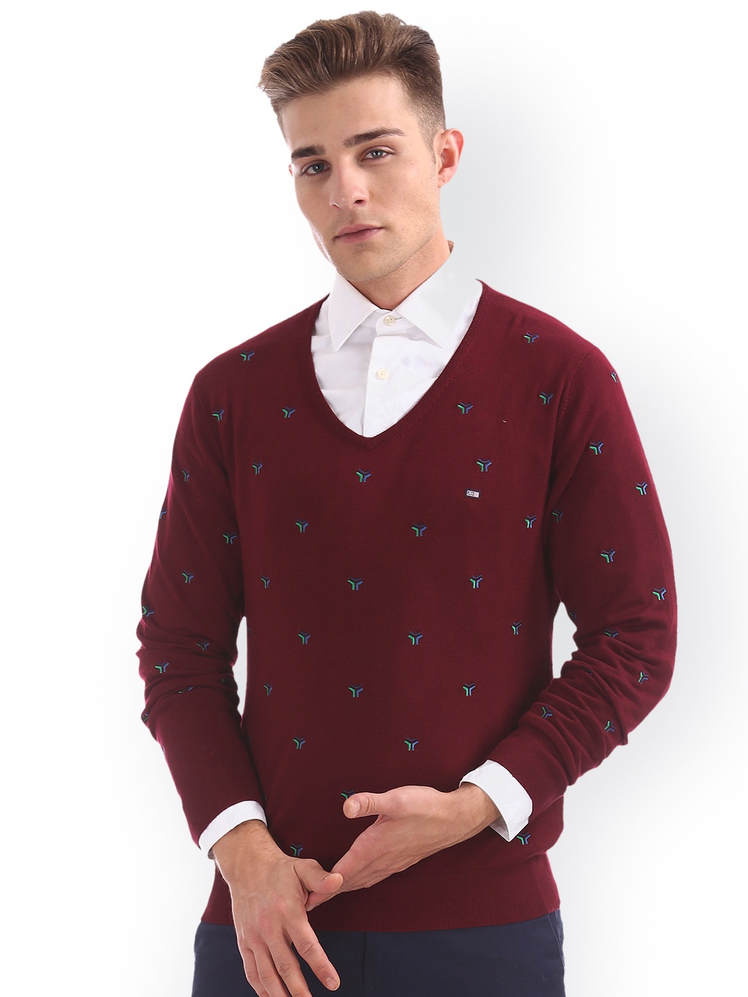 

Arrow Sport Men Maroon Self-Design Pullover Sweater