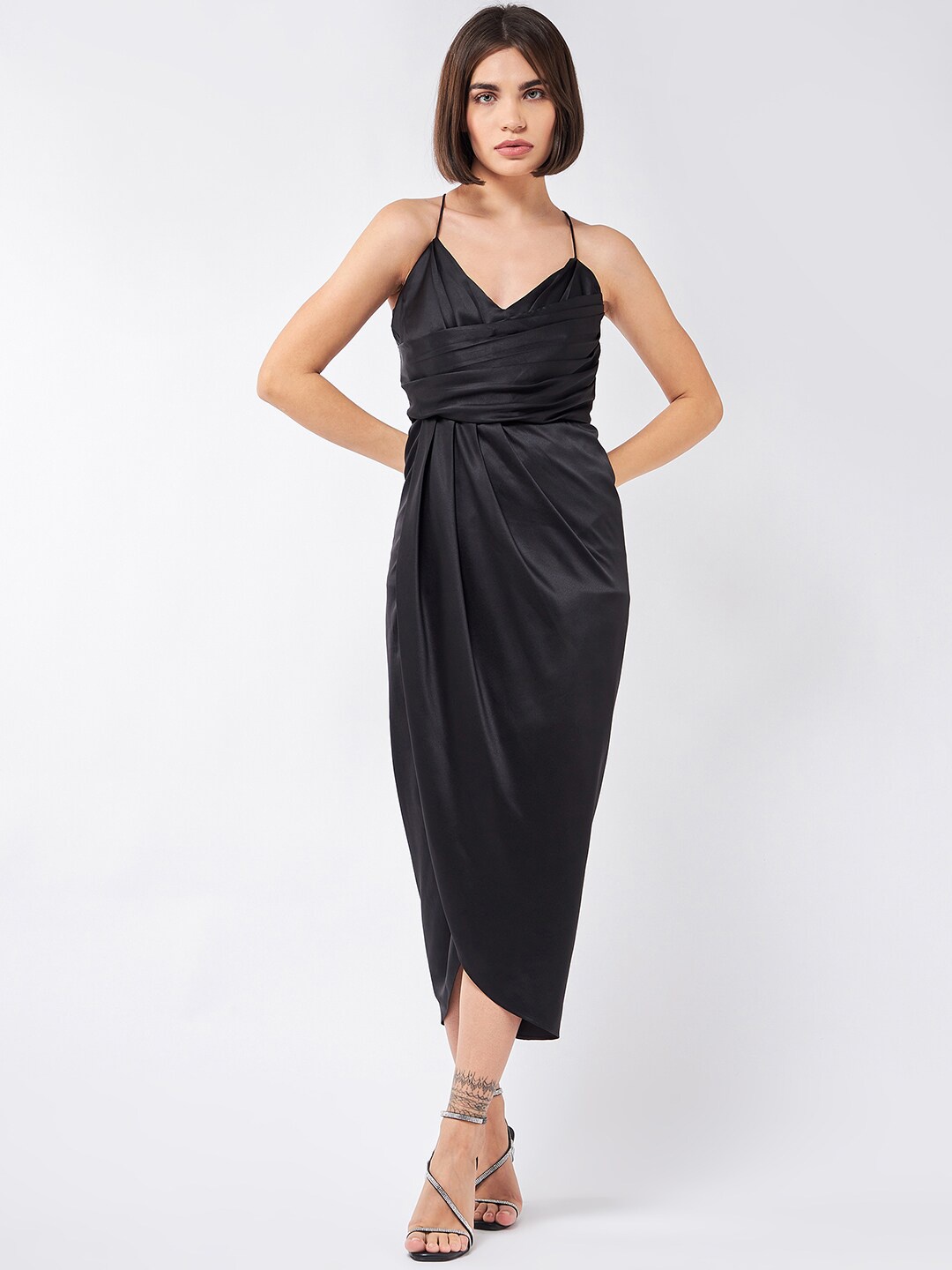 

MAGRE Black Velvet A-Line Midi Dress