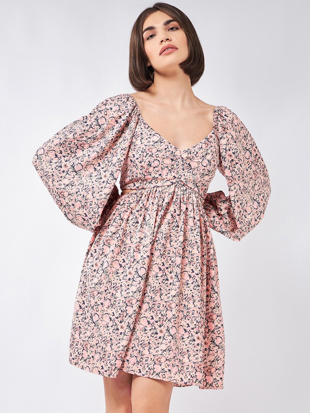 

MAGRE Pink & Grey Floral Georgette Dress
