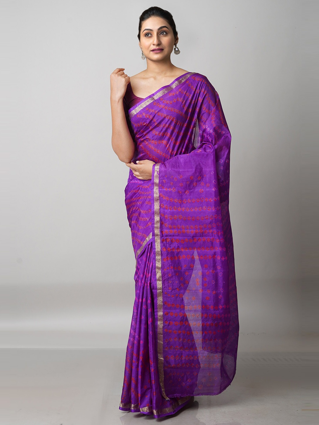 

Unnati Silks Violet & Red Bandhani Printed Zari Saree