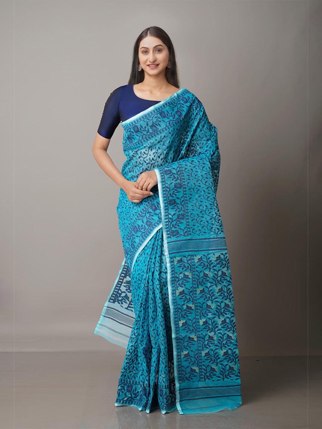 

Unnati Silks Blue & Silver-Toned Woven Design Handloom Pure Cotton Jamdani Saree