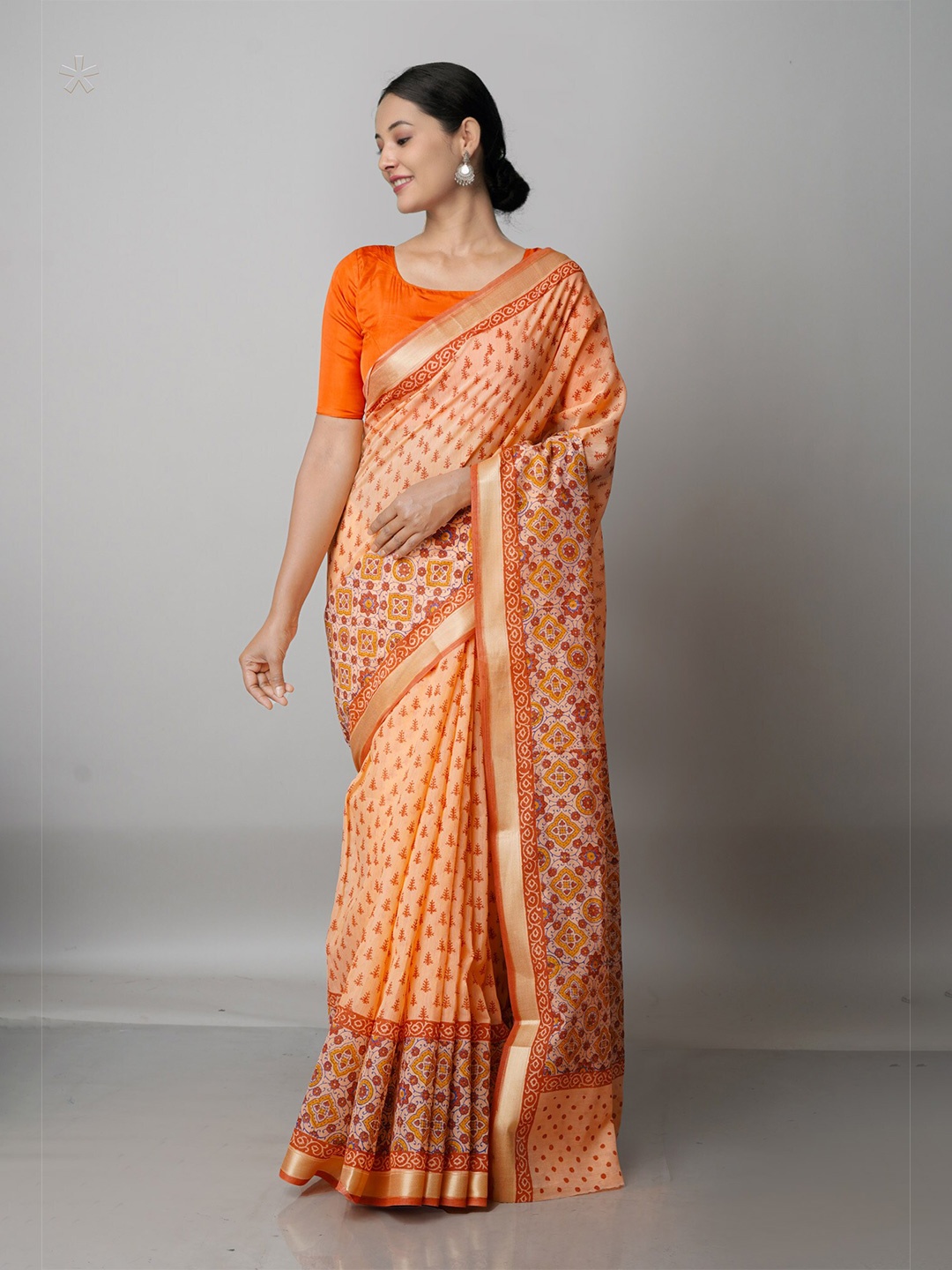 

Unnati Silks Orange & Peach-Coloured Ethnic Motifs Block Printed Mangalagiri Saree