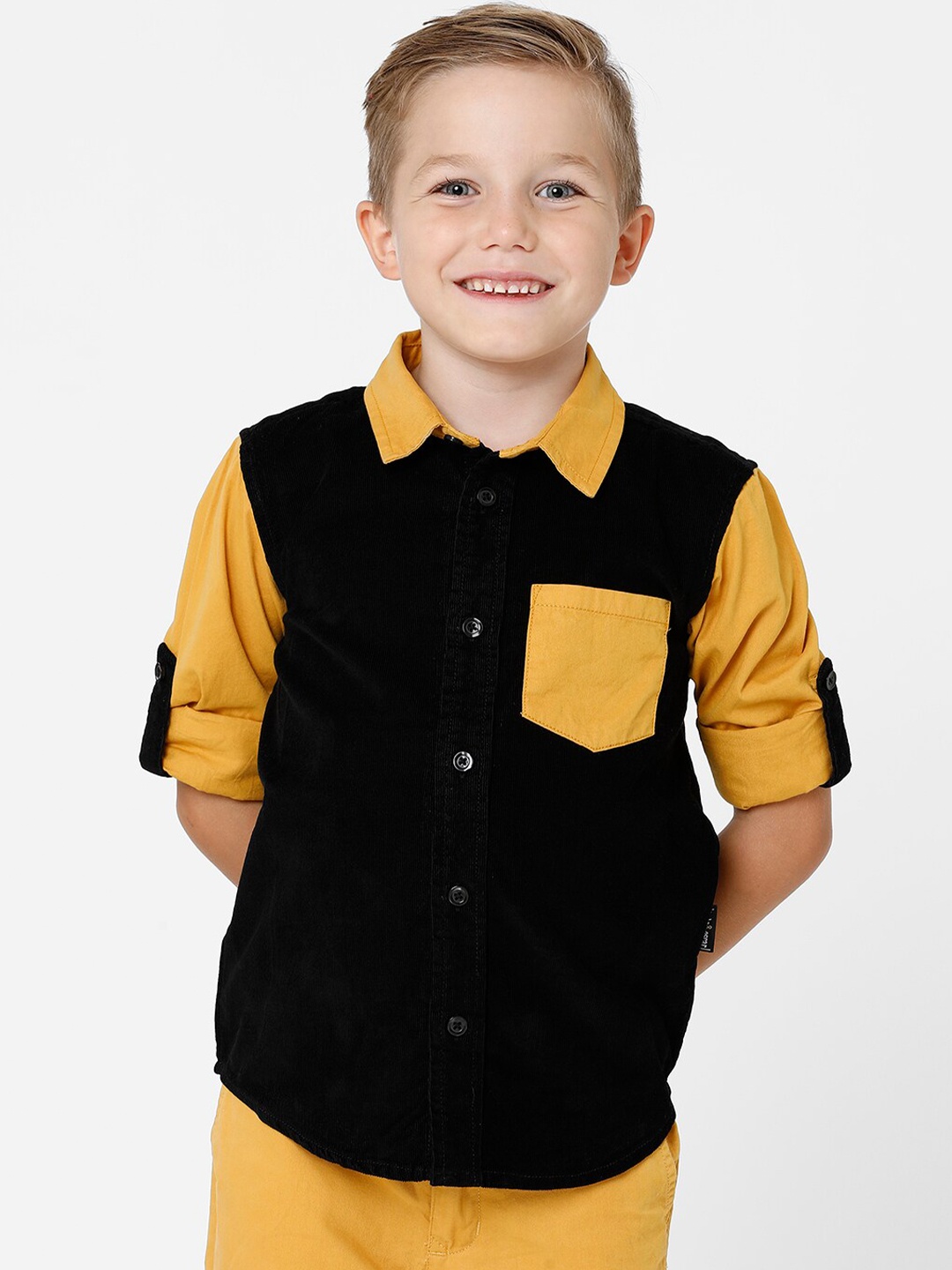 

KATE & OSCAR Boys Black Standard Cotton Casual Shirt