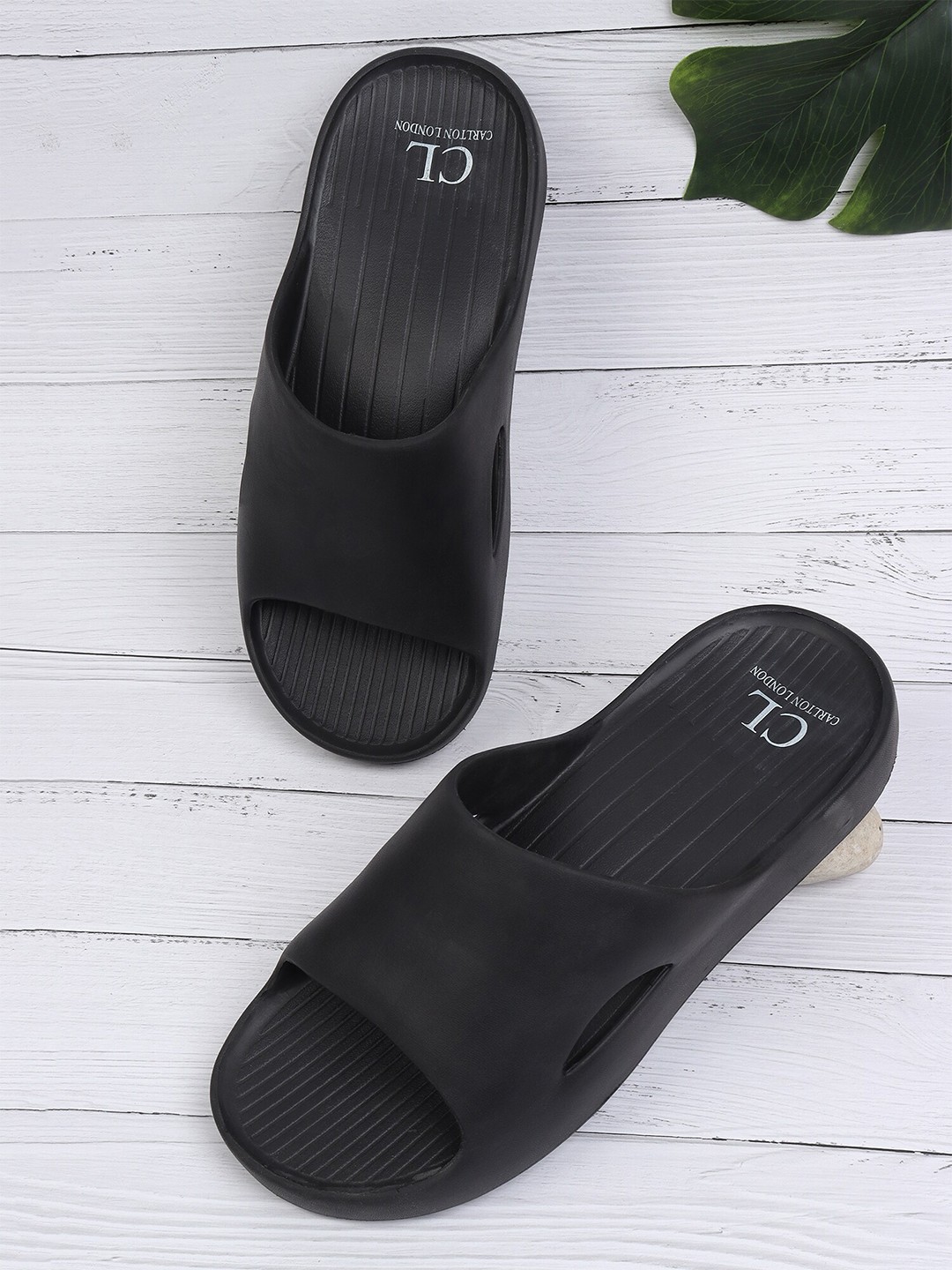 

Carlton London Men Black Solid Synthetic Sliders