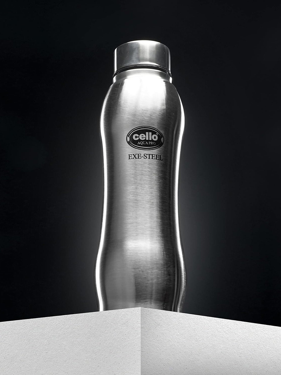 Cello Aqua Pro Set of 1 Silver Stainless Steel Water Botlle- 1 L