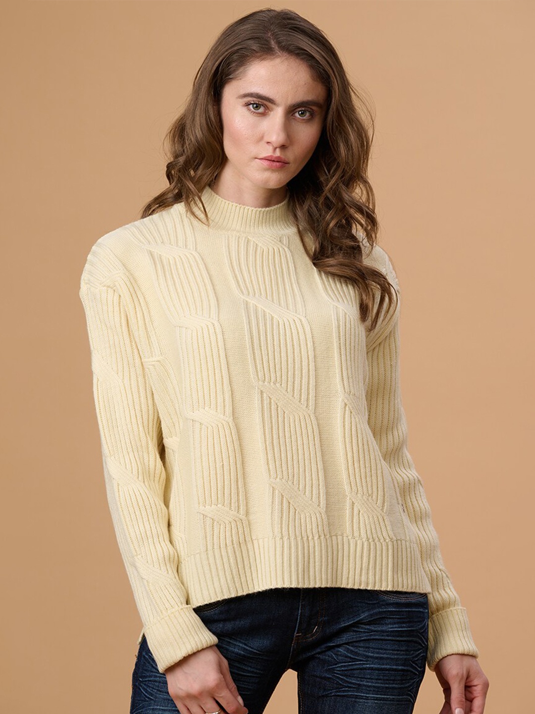 

Gipsy Women White Cable Knit Pullover
