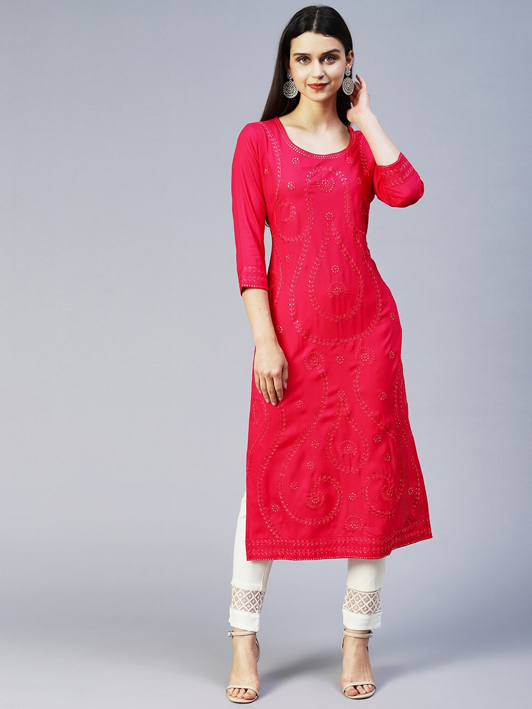 

FASHOR Women Pink Floral Embellished Floral Kurta