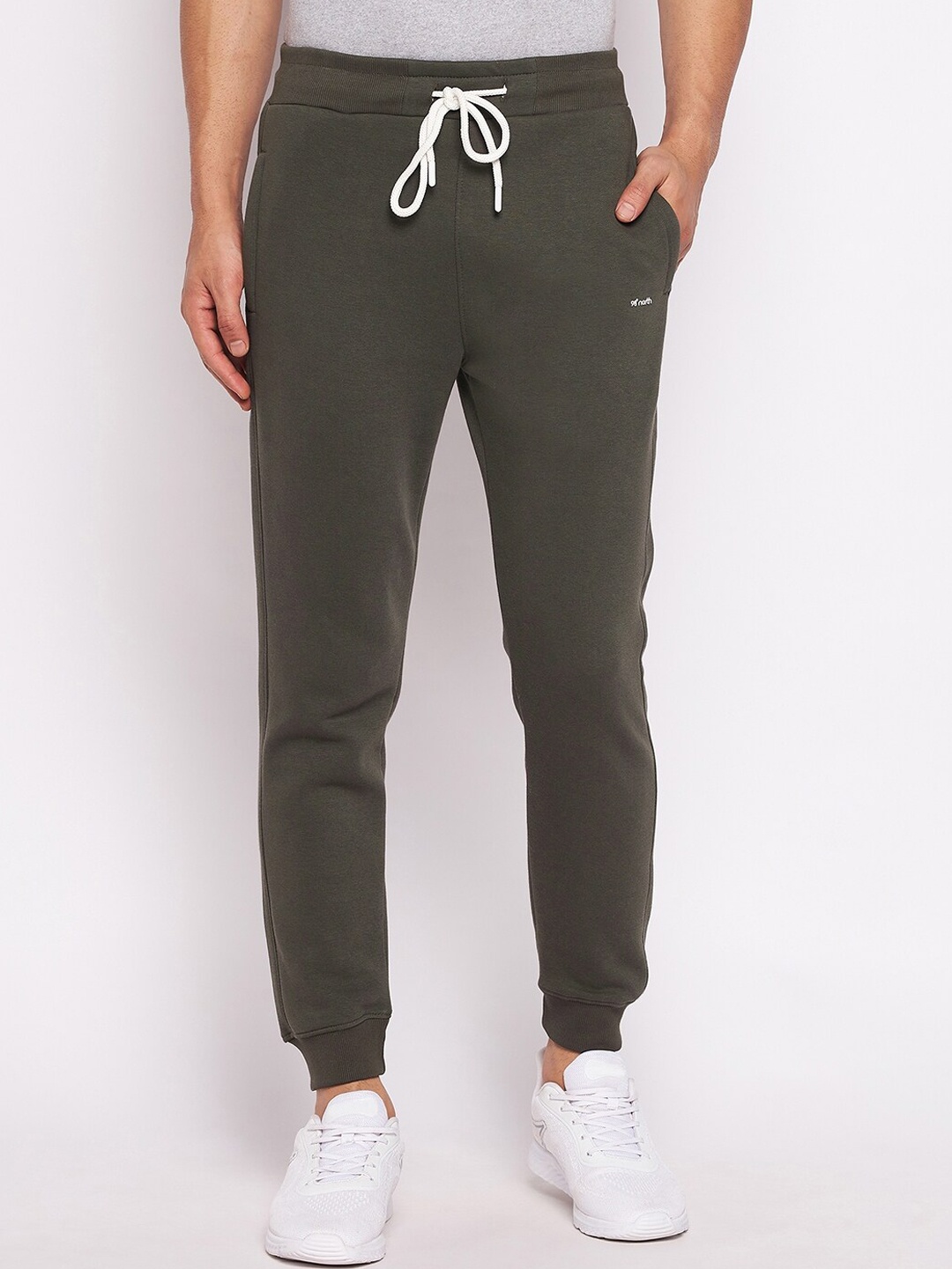 

98 Degree North Men Olive Solid Cotton Joggers