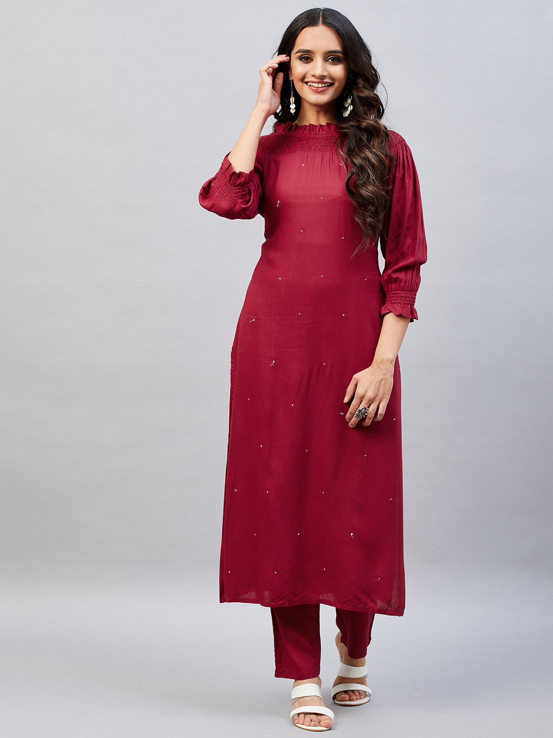 

Aaheli Women Red Beads and Stones Kurta with Trousers