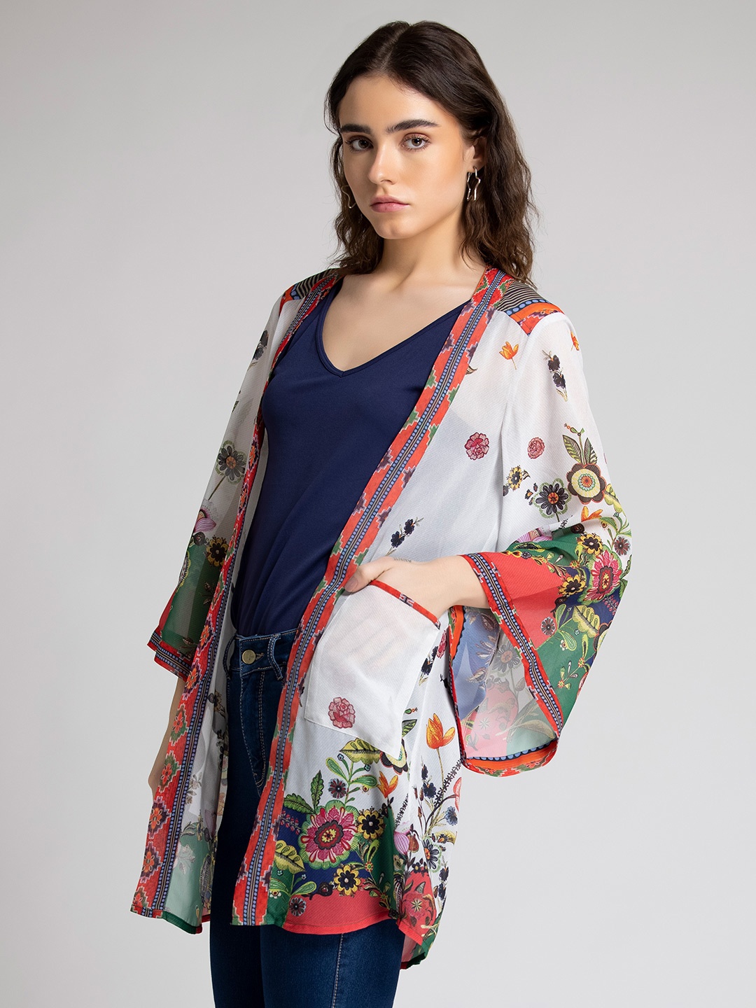 

SHAYE Women White & Red Printed Longline Shrug