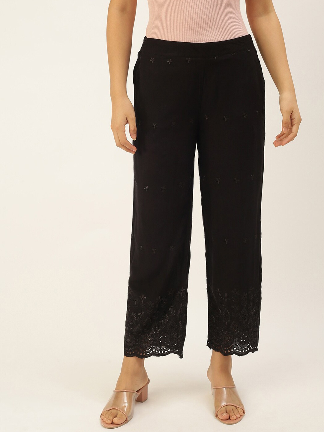 

De Moza Women Black Floral Embroidered Palazzo