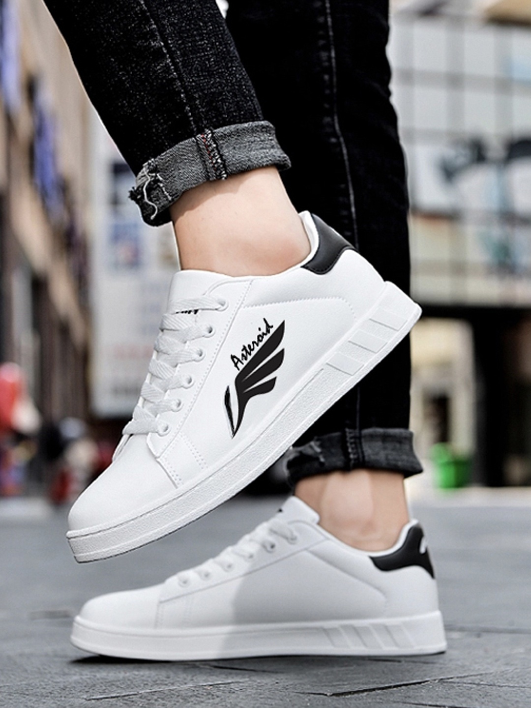 

ASTEROID Men White Printed Sneakers