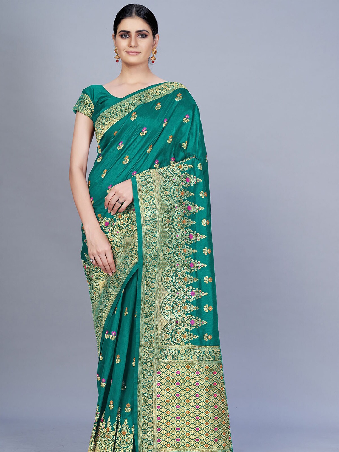 

ODETTE Green & Gold-Toned Floral Zari Silk Blend Saree