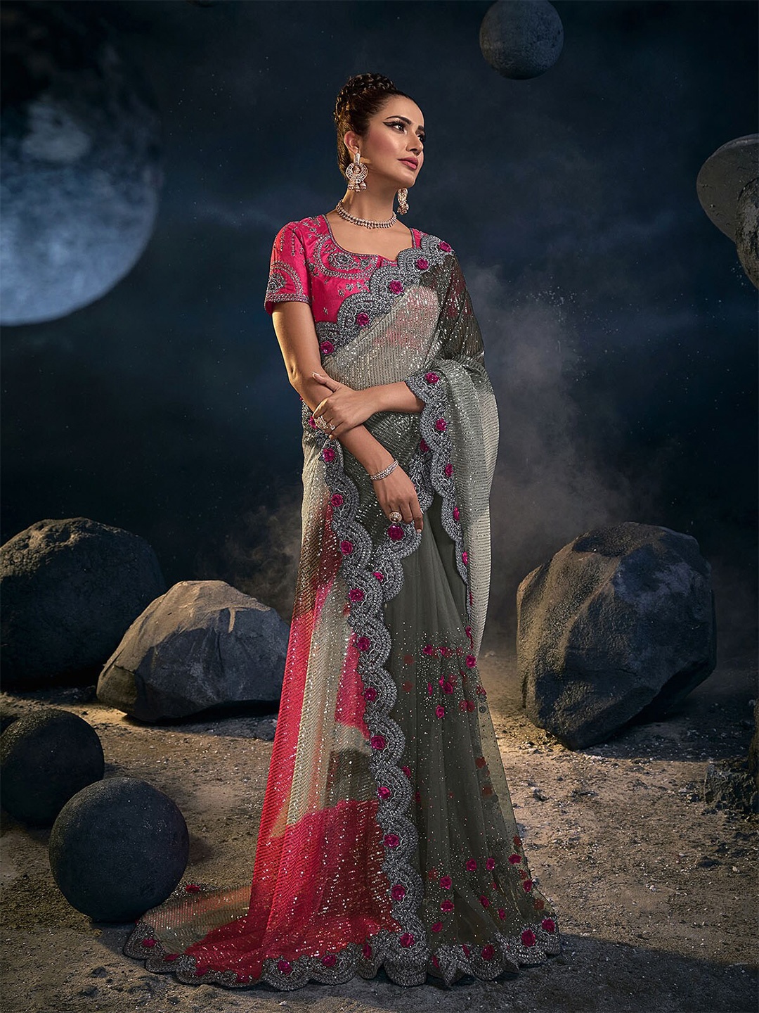 

ODETTE Grey & Red Floral Embroidered Net Saree