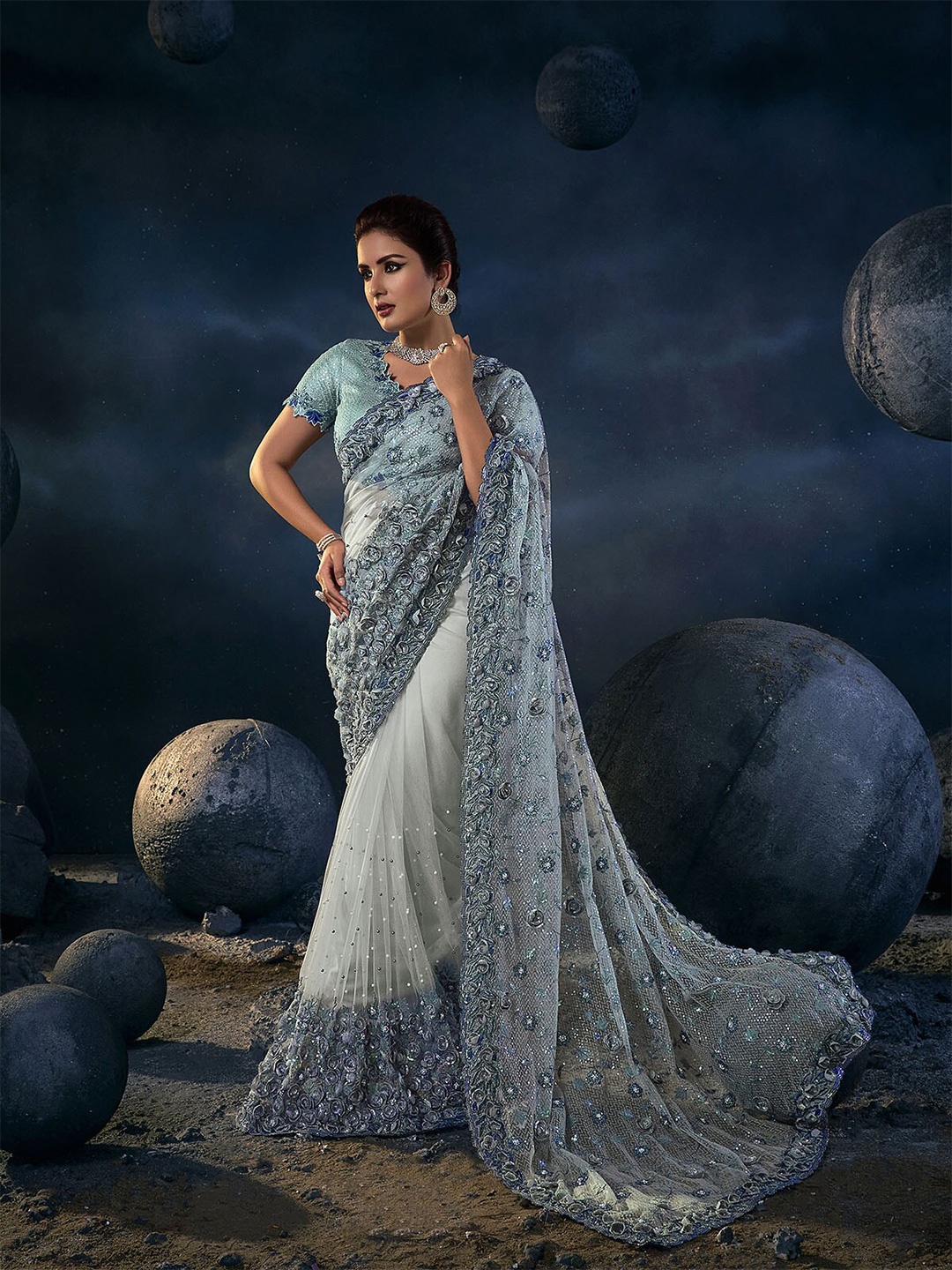 

ODETTE Grey Floral Embroidered Net Saree