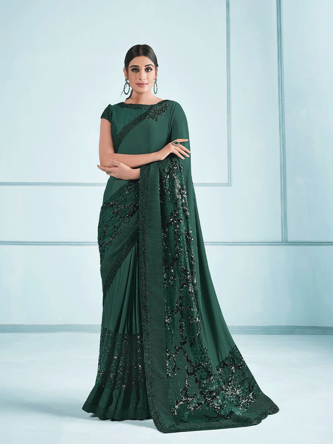 

ODETTE Green Embellished Sequinned Saree
