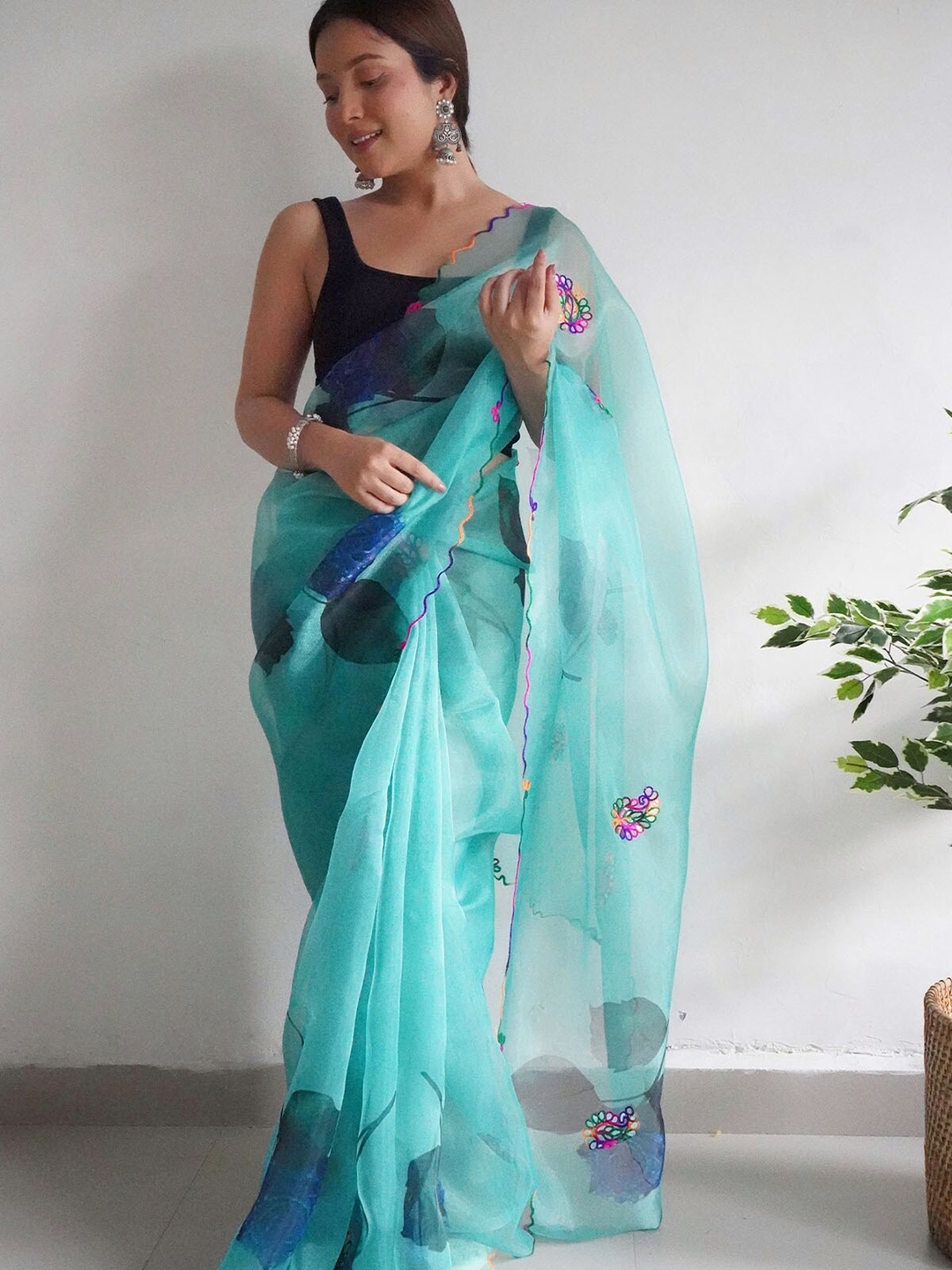 

ODETTE Blue & Blue Floral Organza Saree