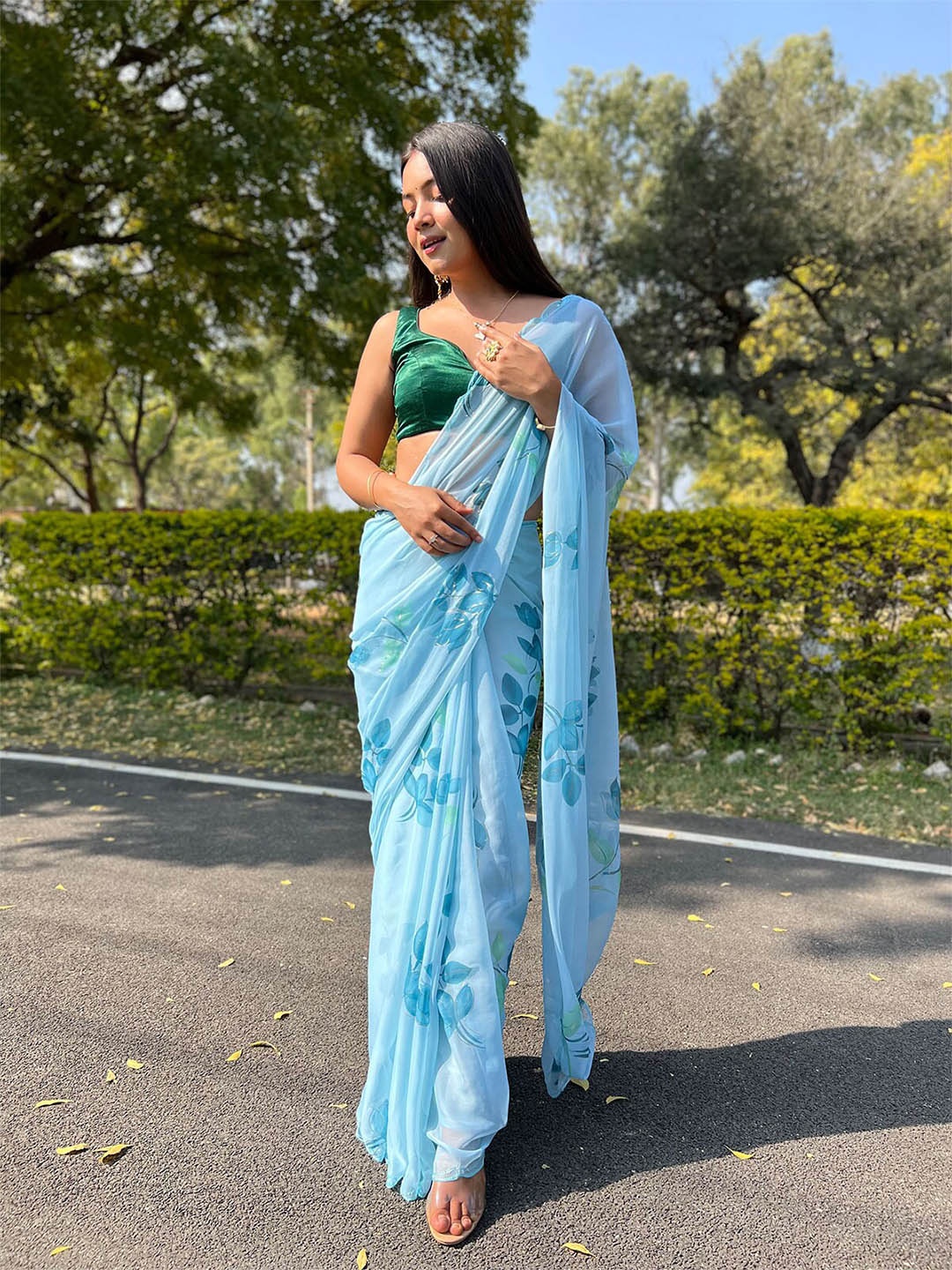 

ODETTE Blue & Green Floral Saree