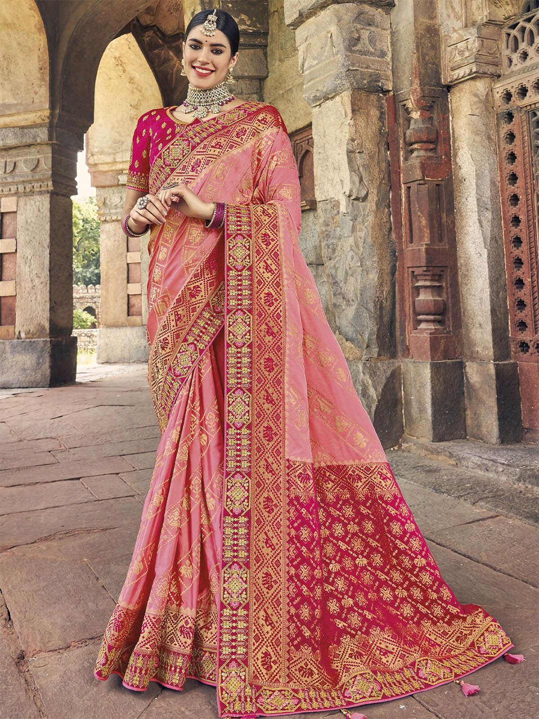 

ODETTE Pink & Gold-Toned Ethnic Motifs Zari Satin Saree