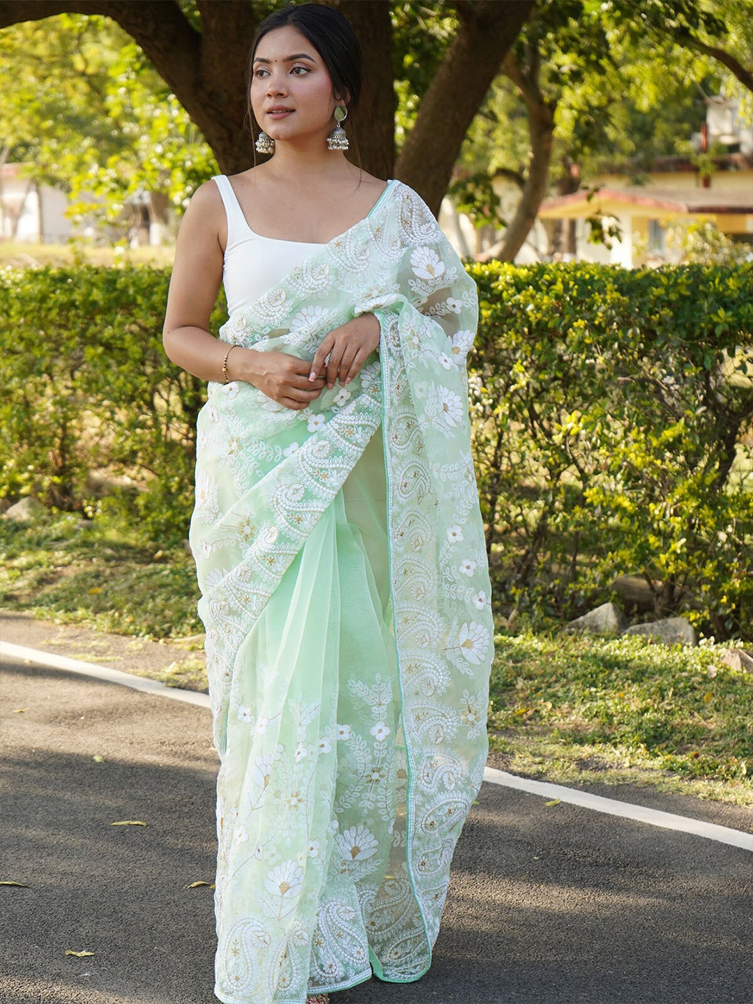 

ODETTE Green & White Floral Embroidered Organza Saree