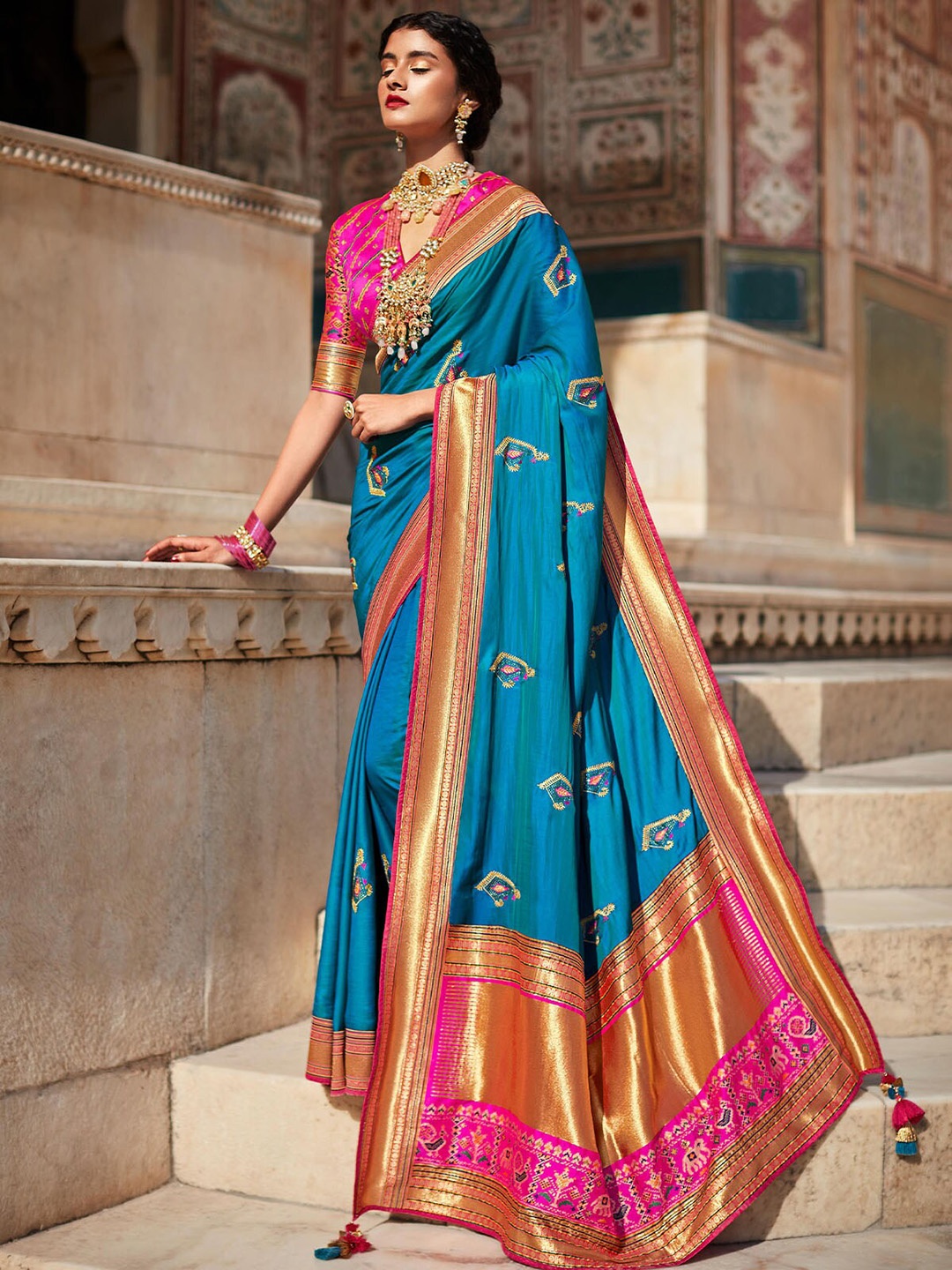 

ODETTE Blue & Pink Woven Design Zari Silk Blend Saree