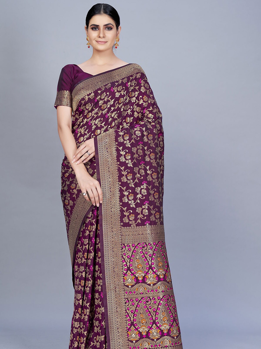 

ODETTE Purple & Gold-Toned Woven Design Zari Silk Blend Saree