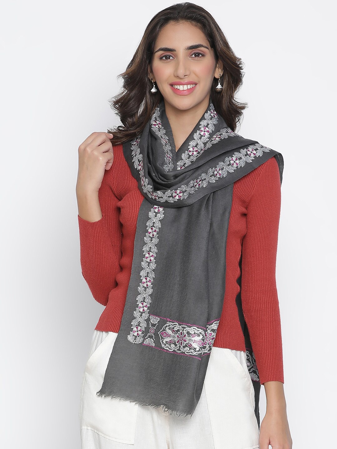 

SHINGORA Women Grey & White Embroidered Stole